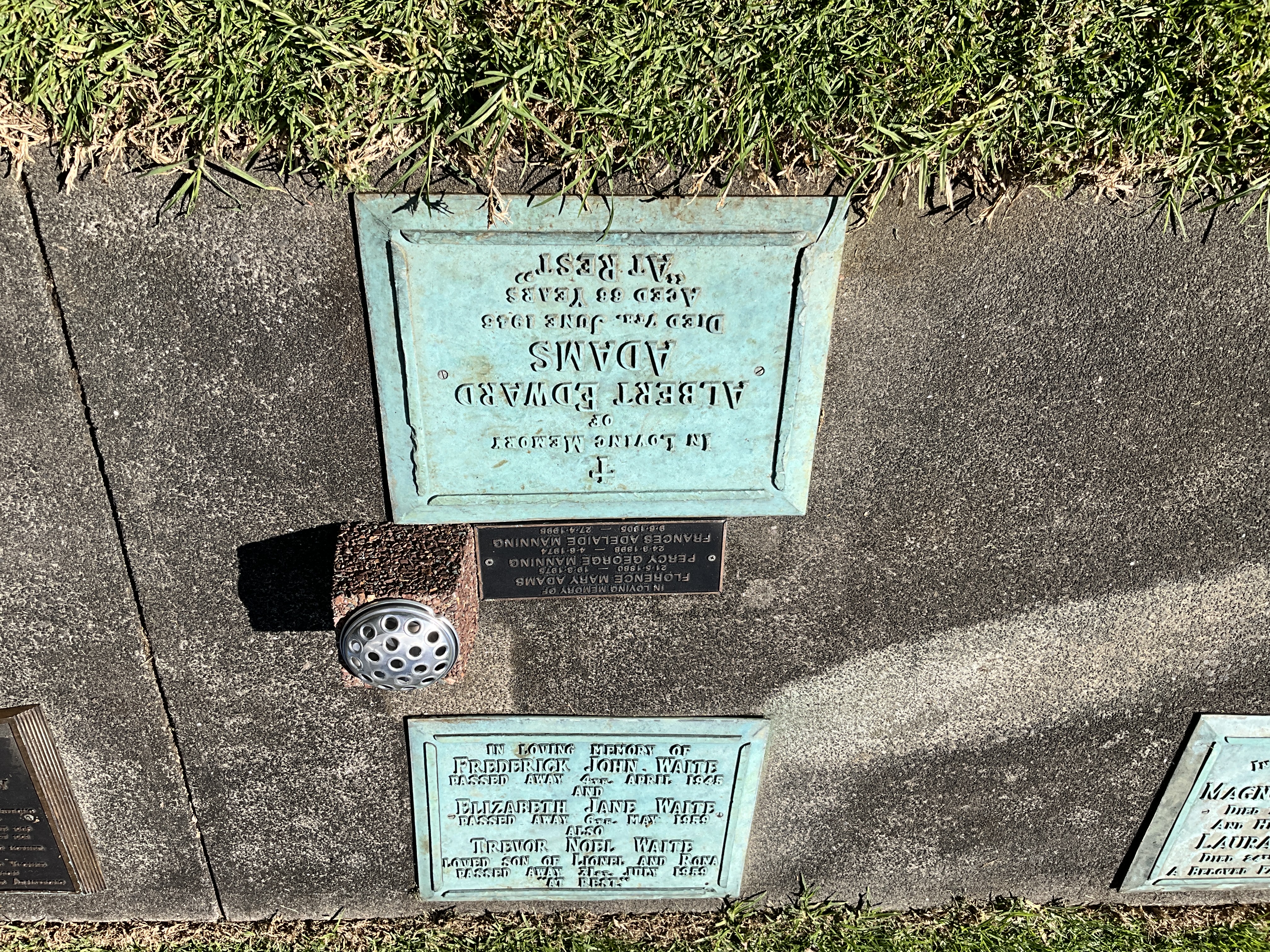 headstone