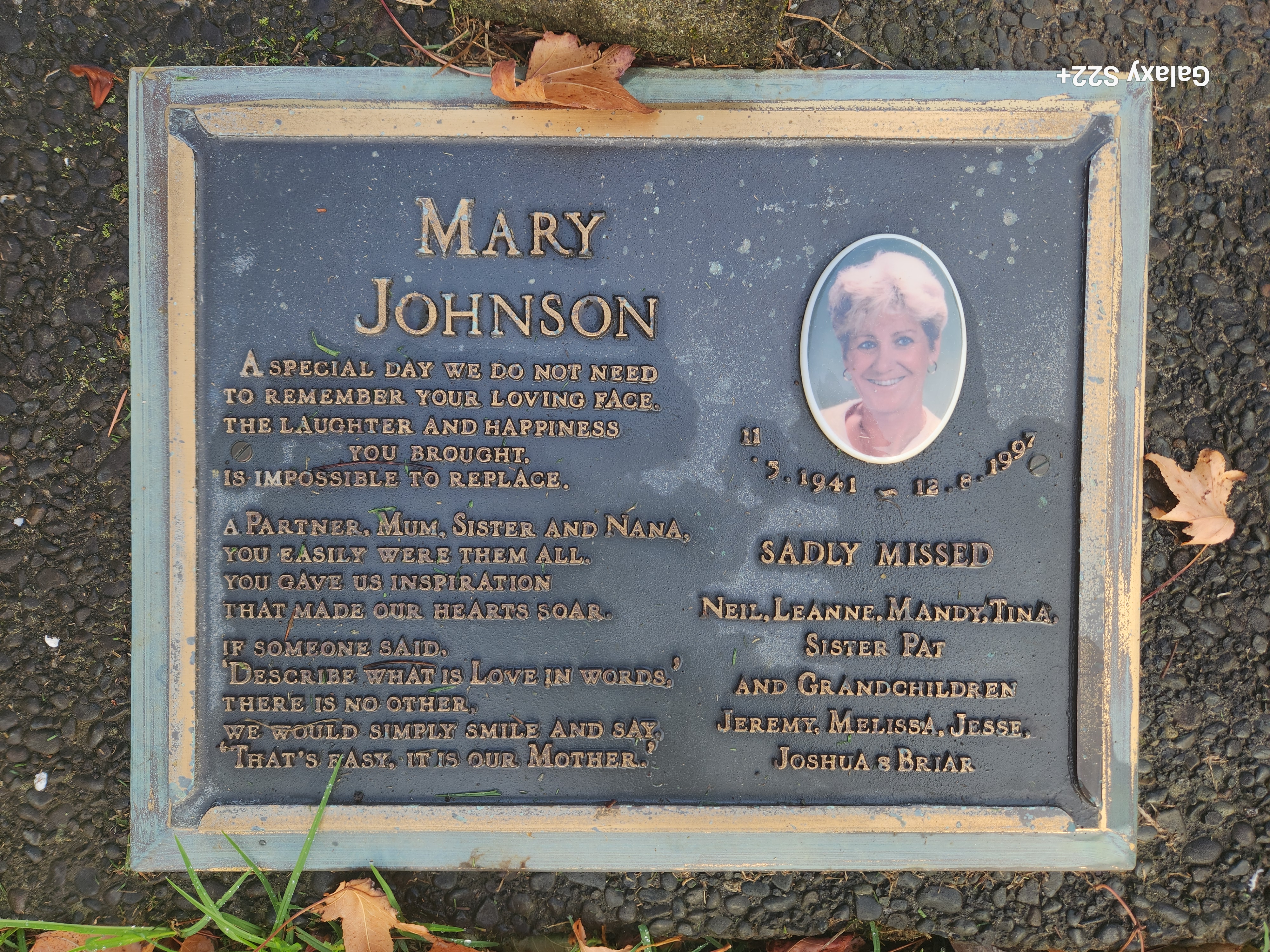 headstone