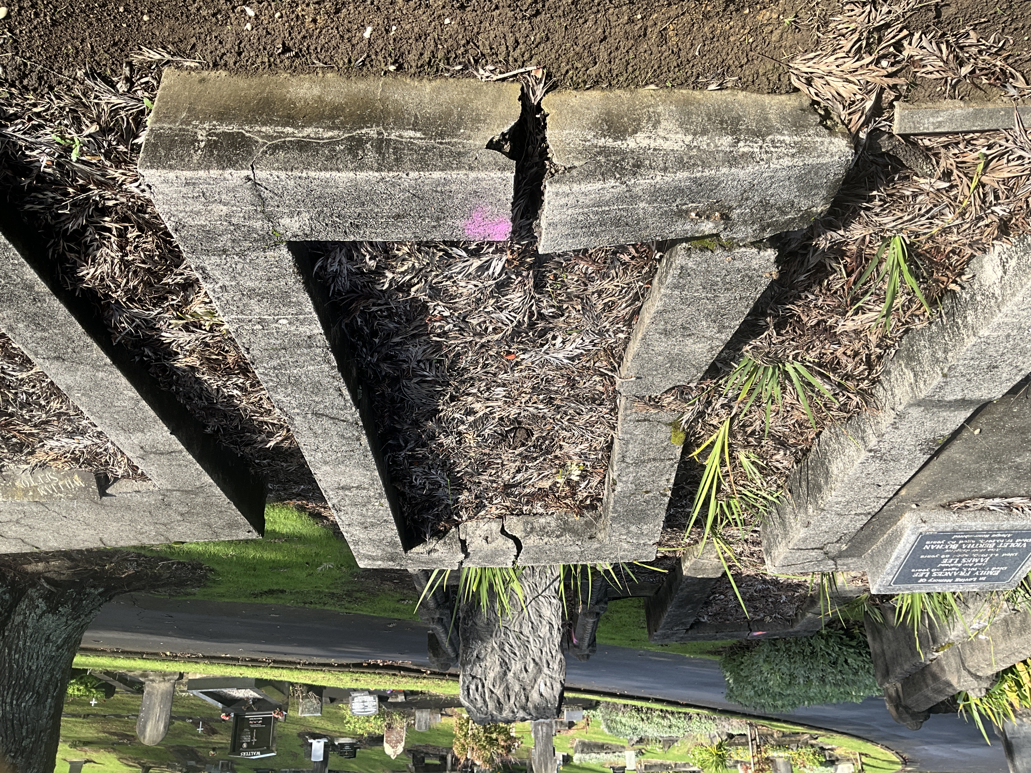headstone