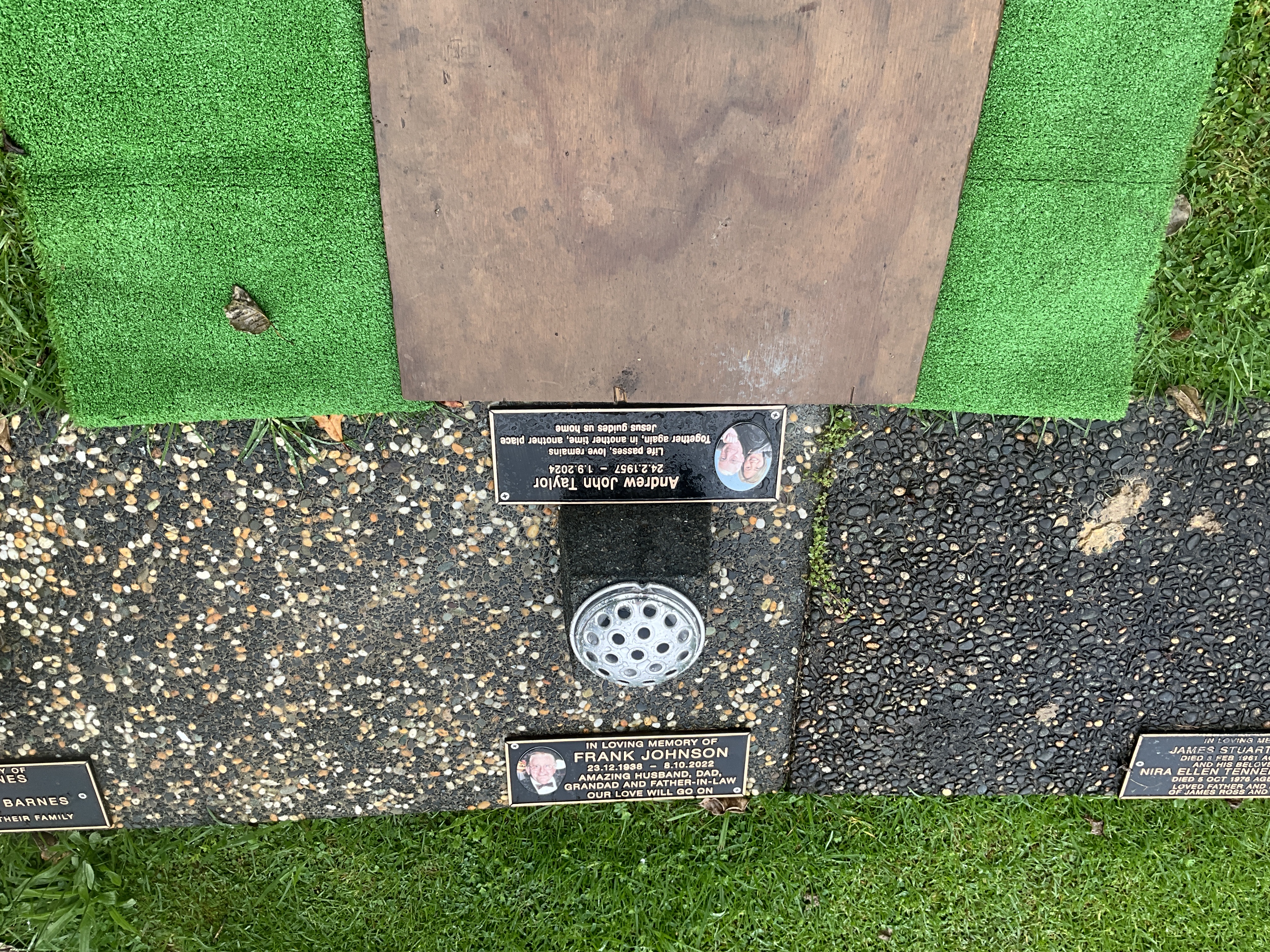 headstone