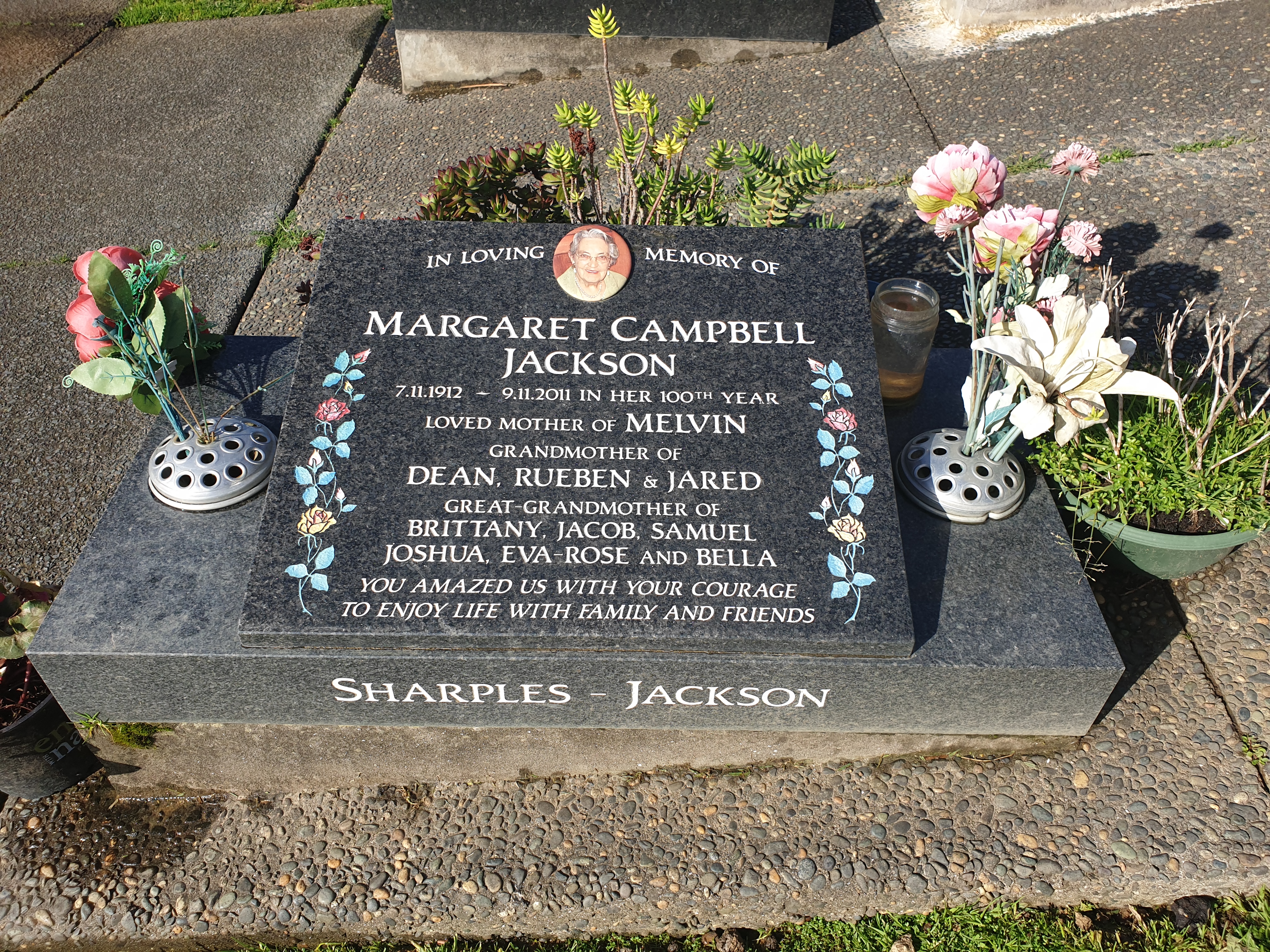 headstone