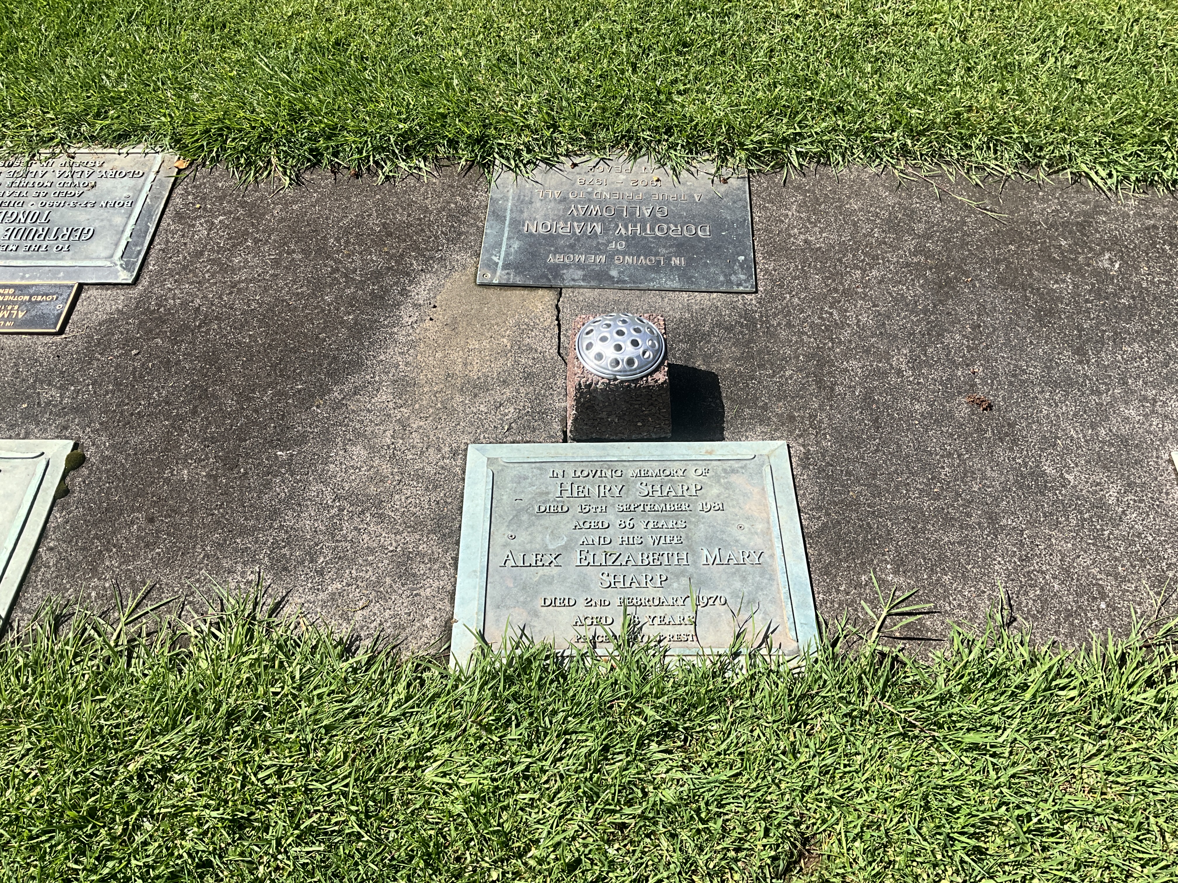 headstone