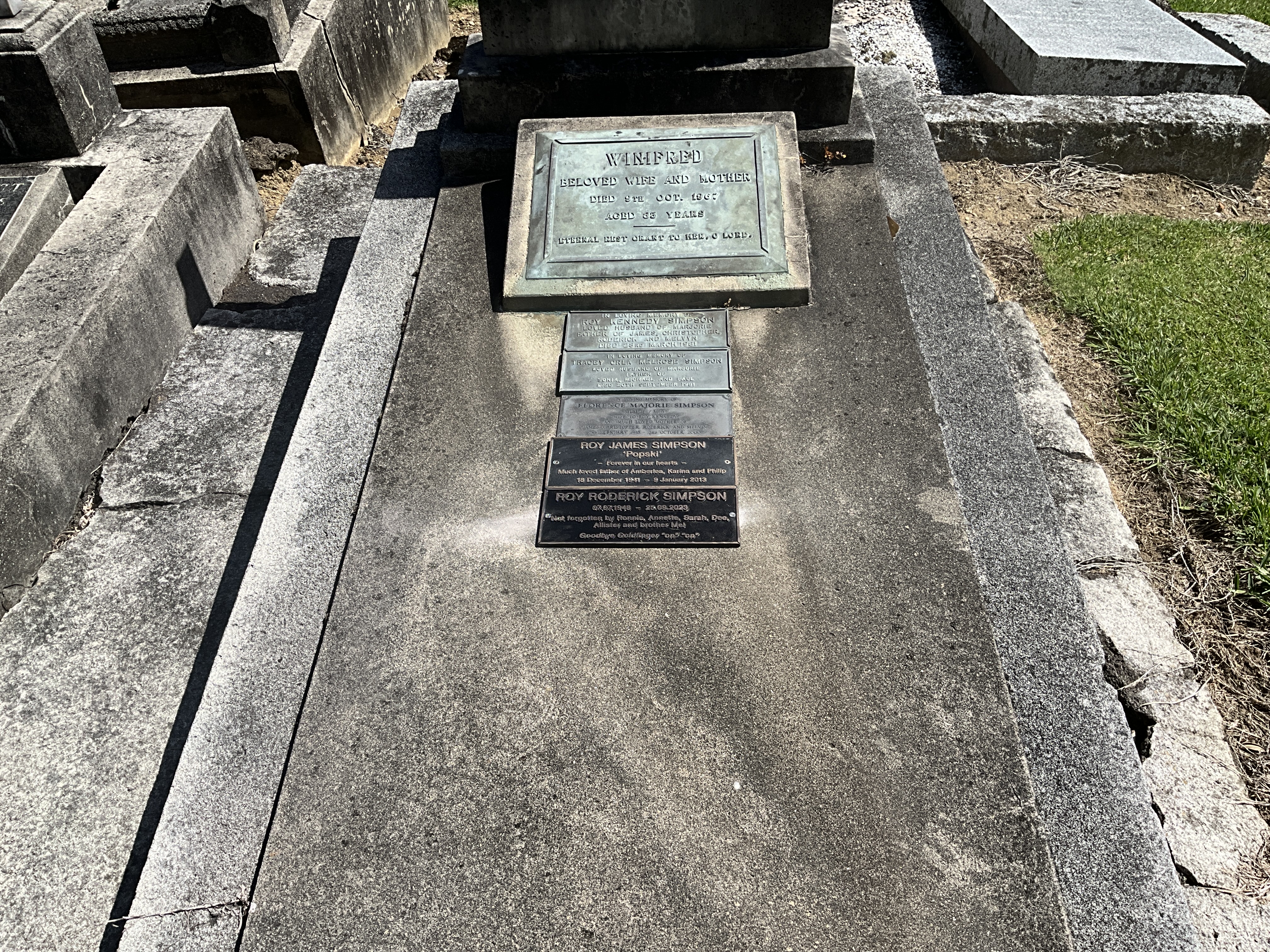 headstone