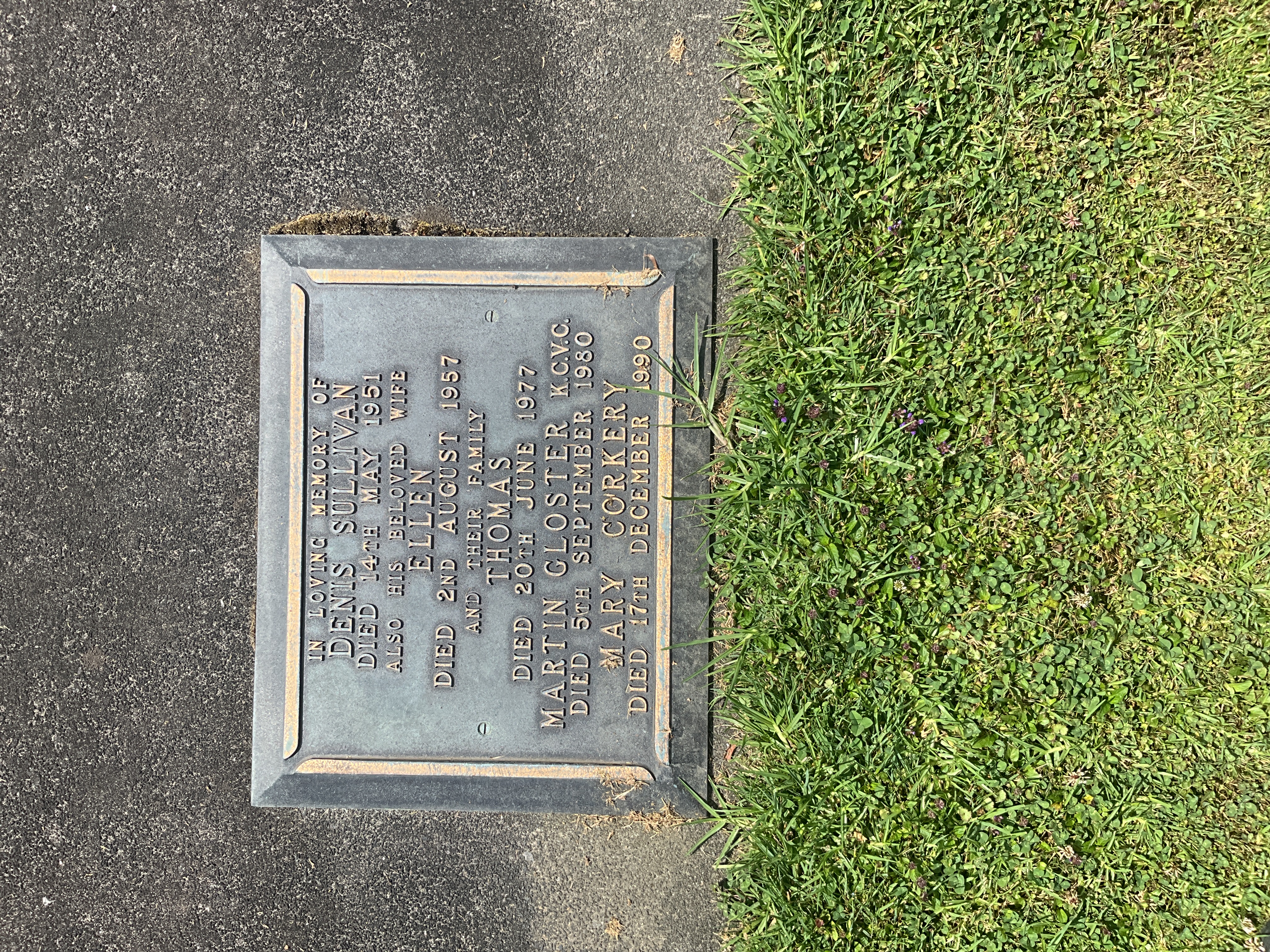 headstone