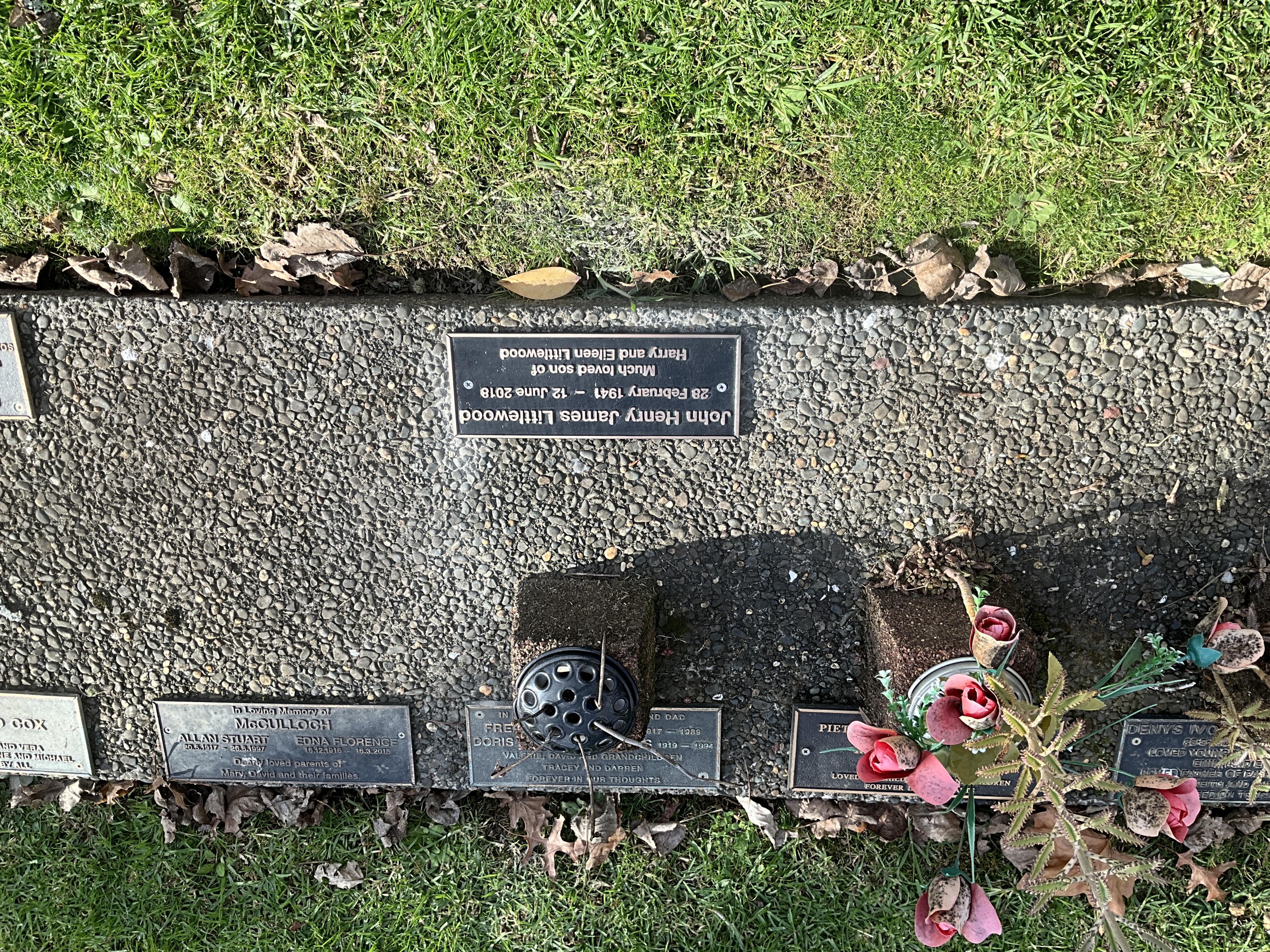 headstone