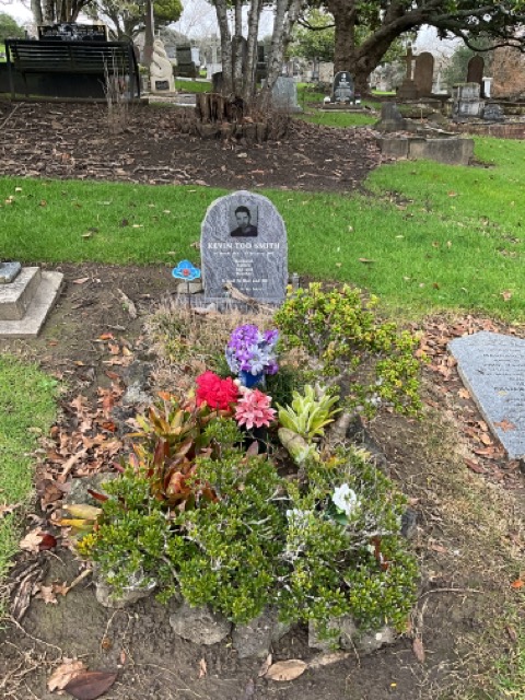 headstone