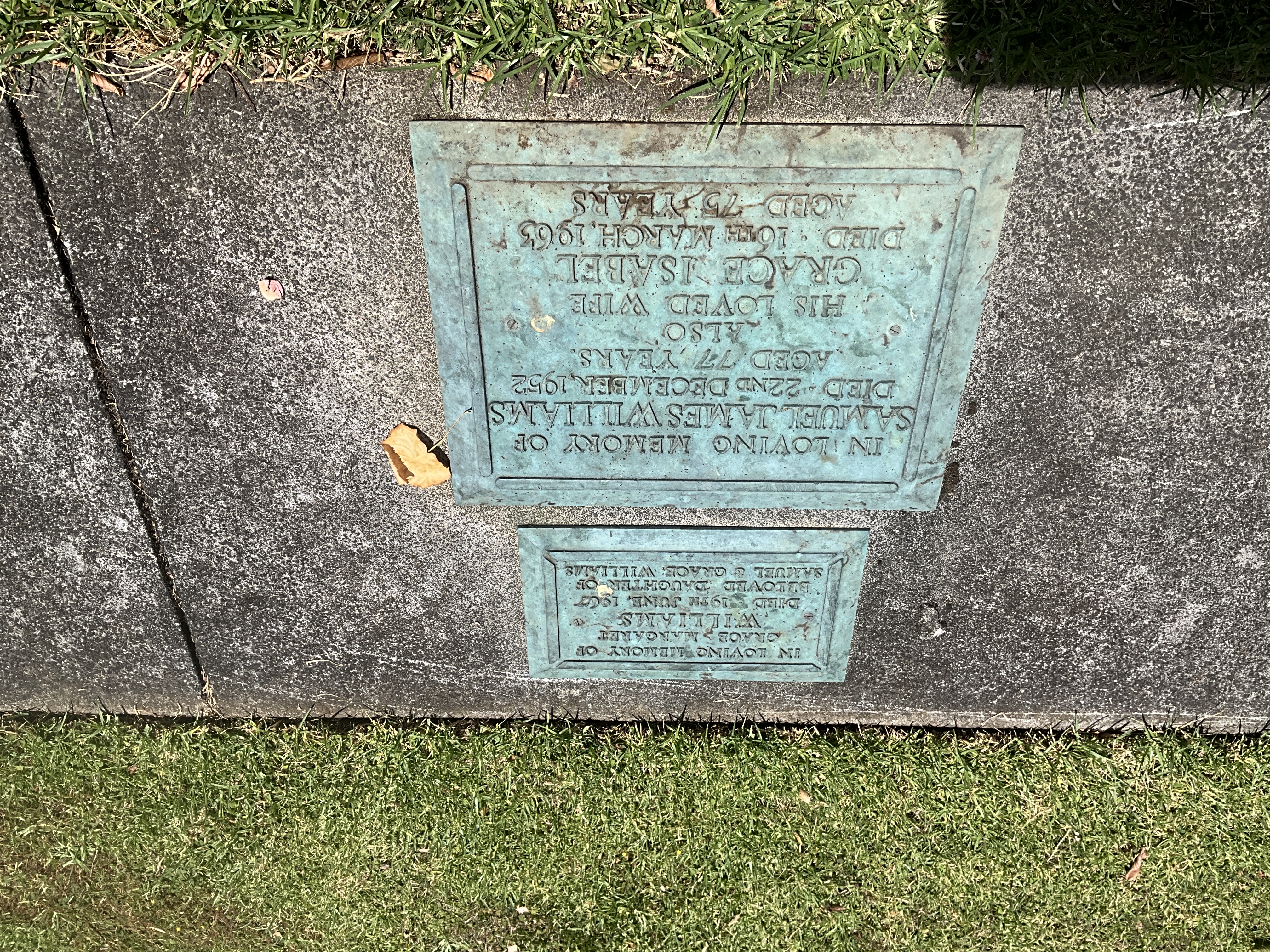 headstone