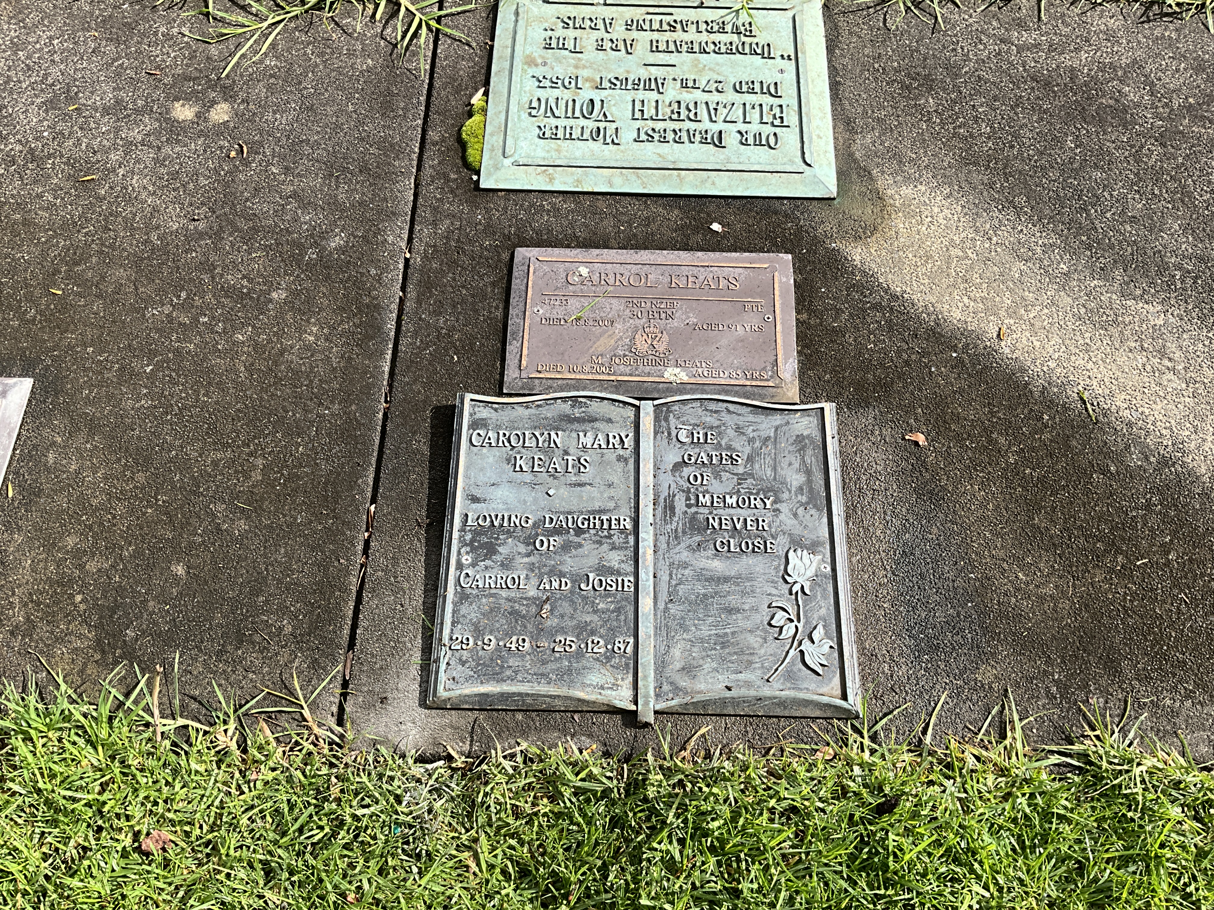 headstone
