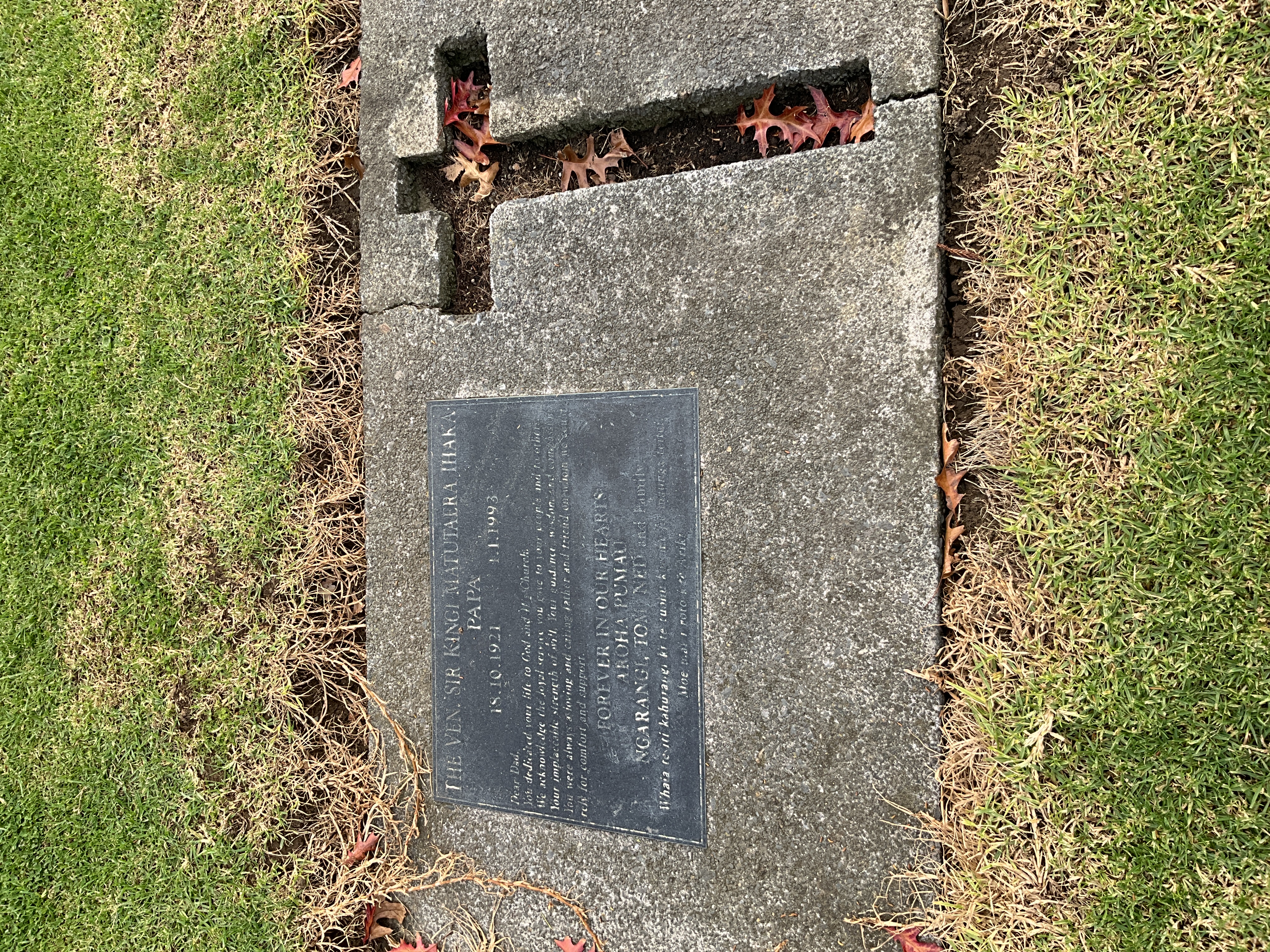 headstone
