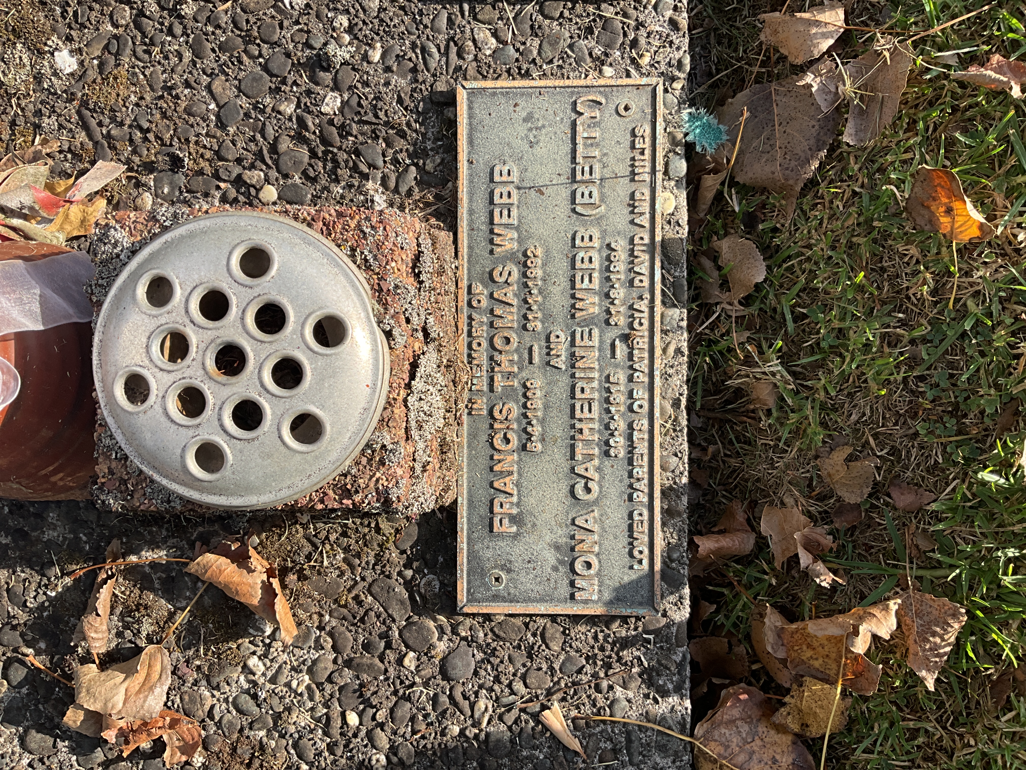 headstone