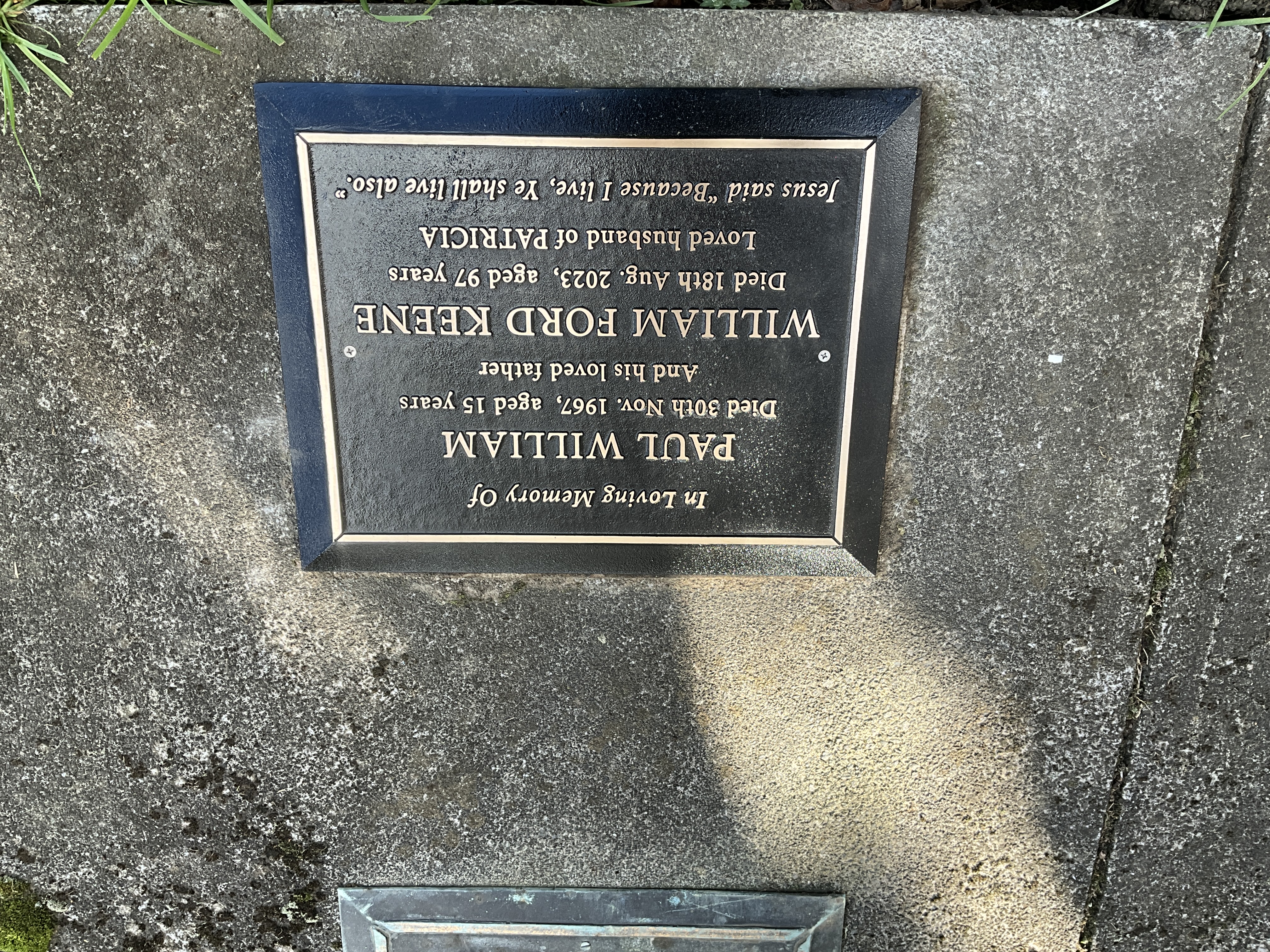 headstone