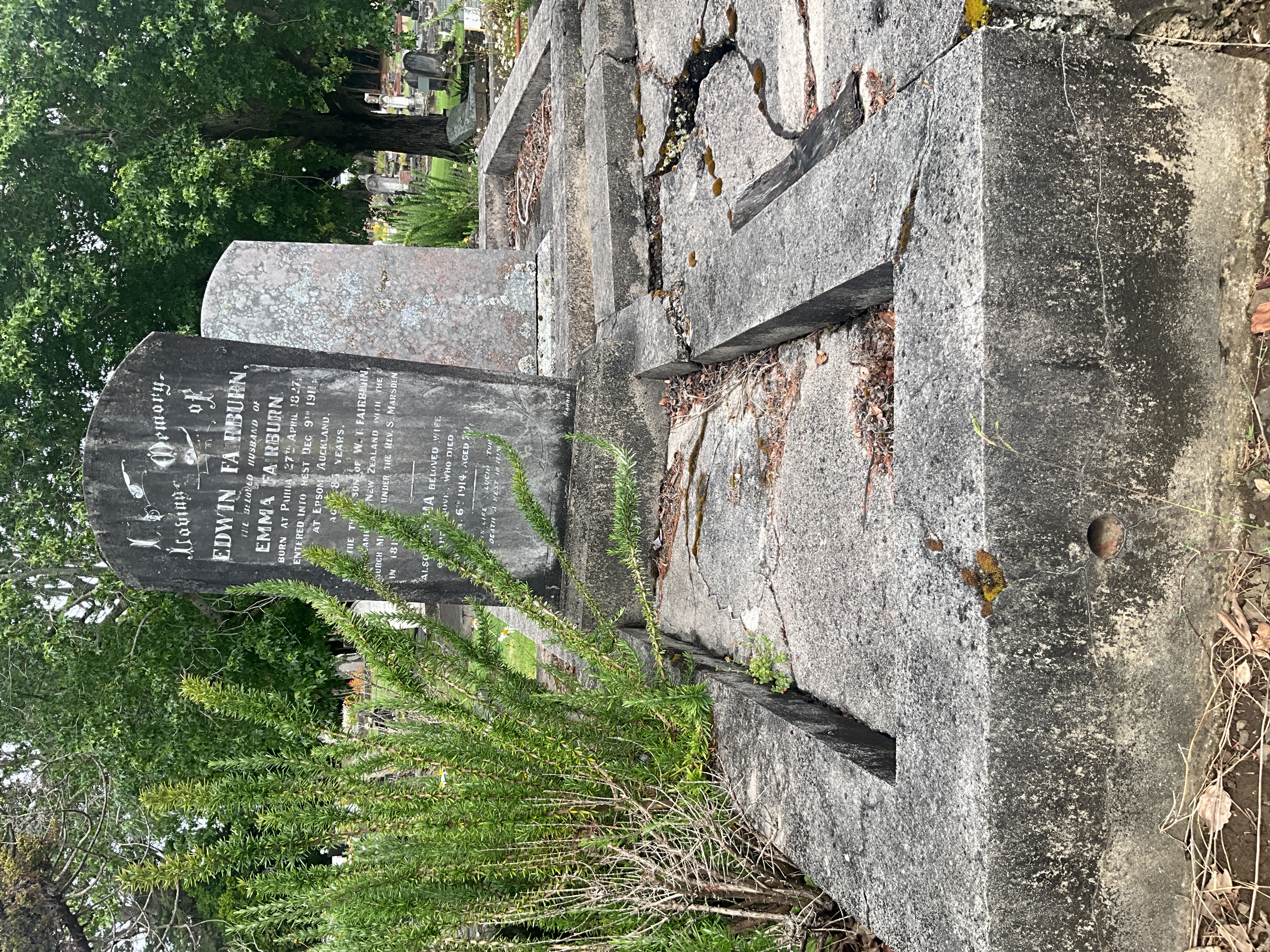 headstone