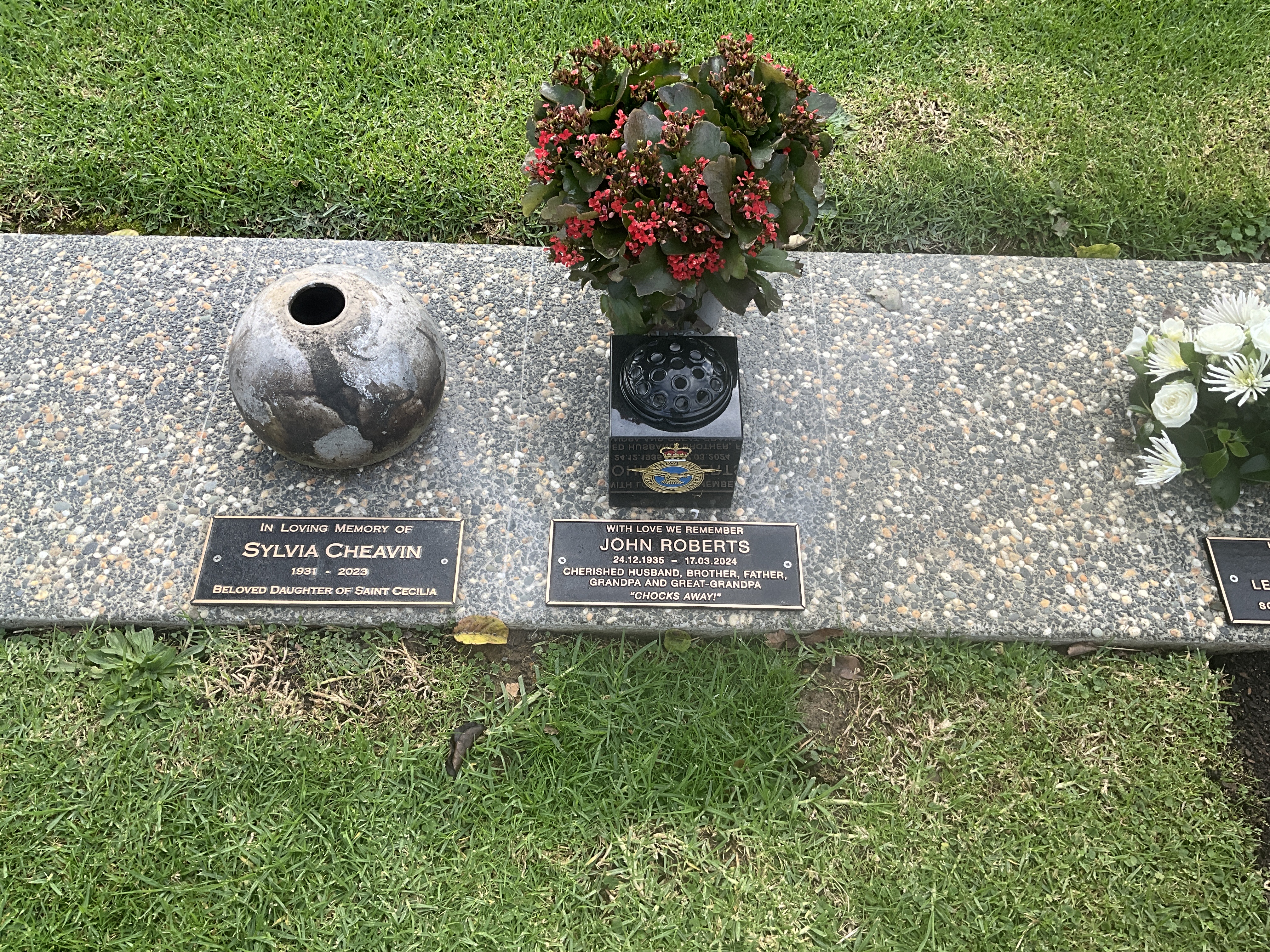 headstone