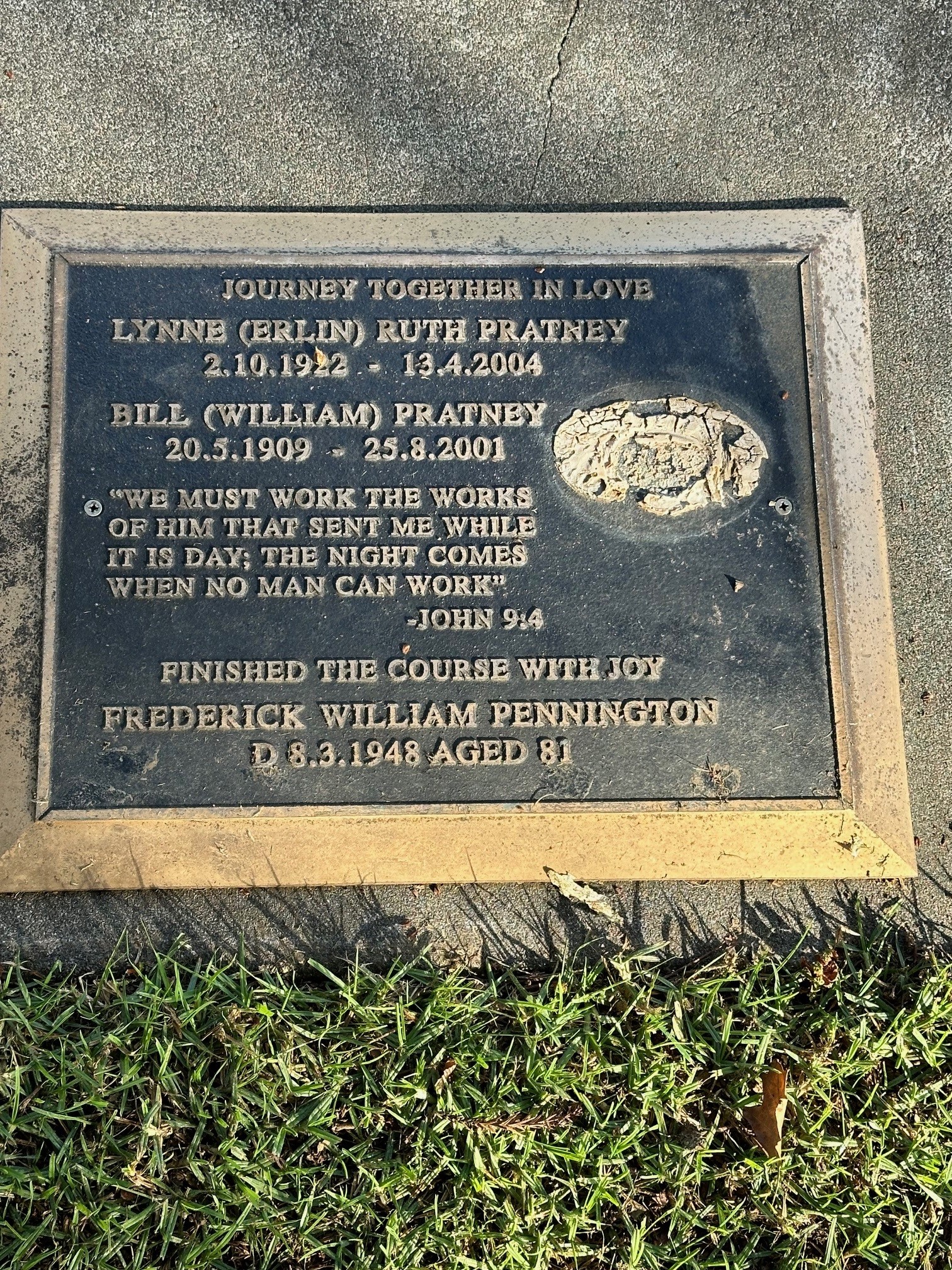 headstone