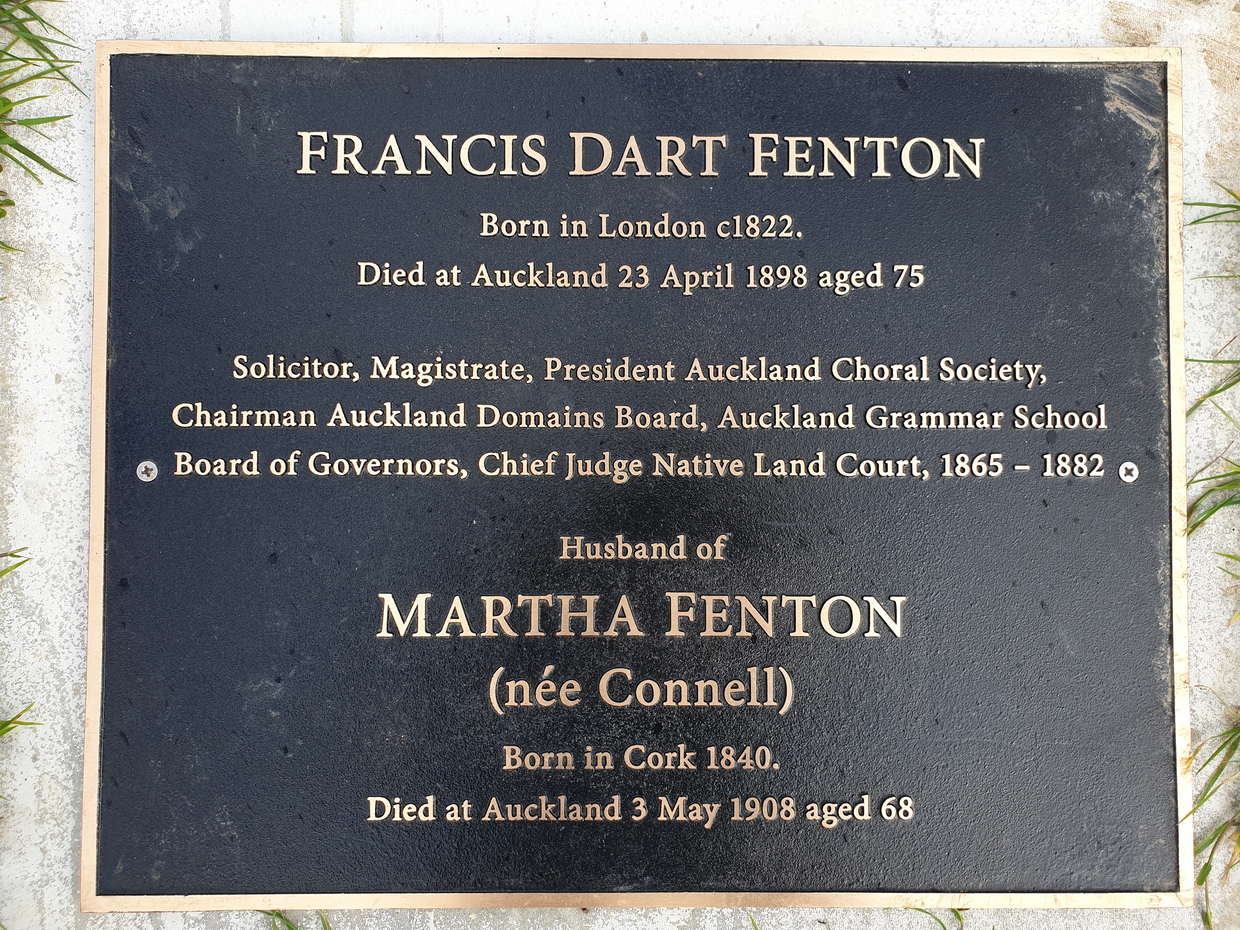 headstone