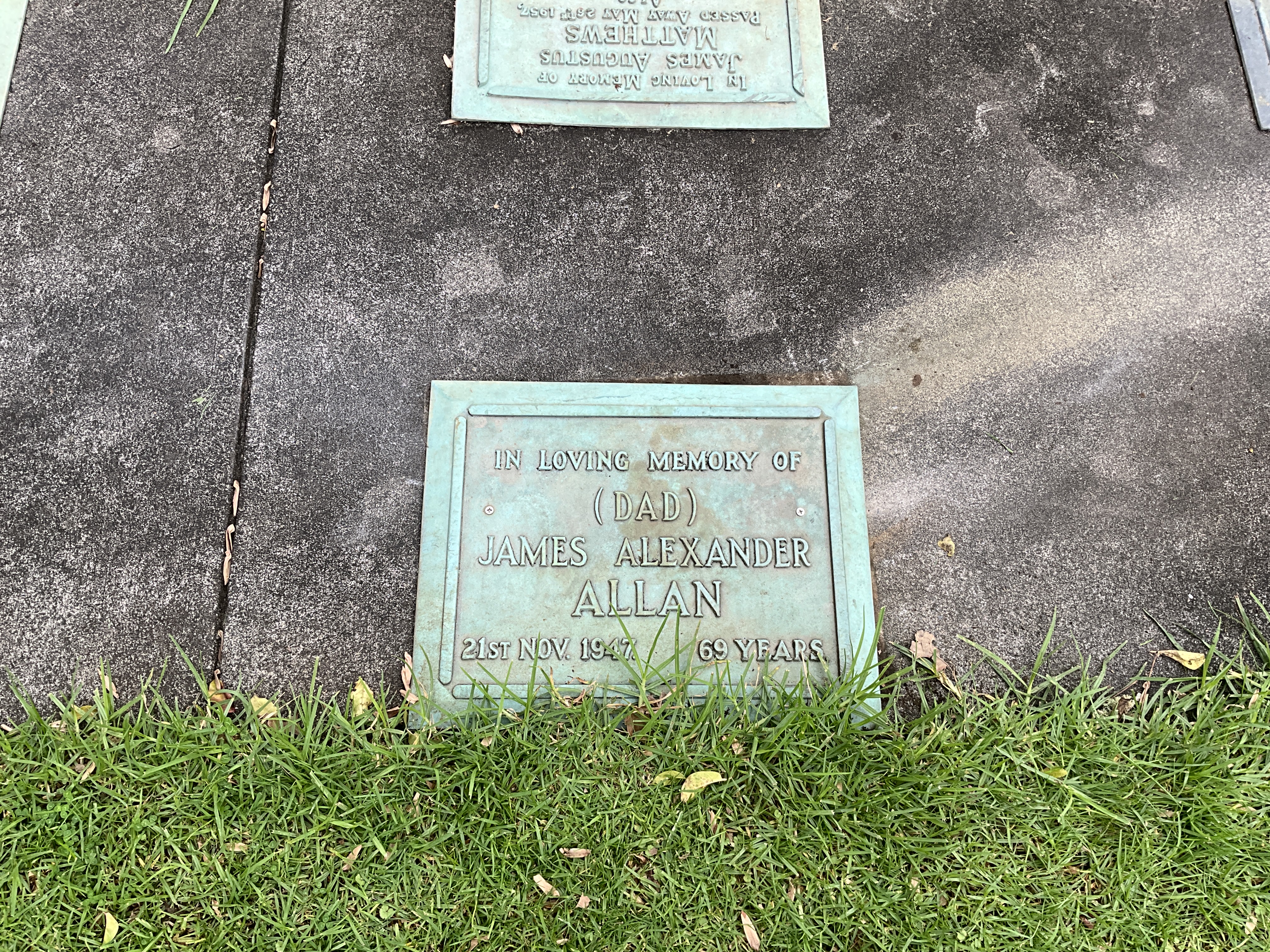 headstone