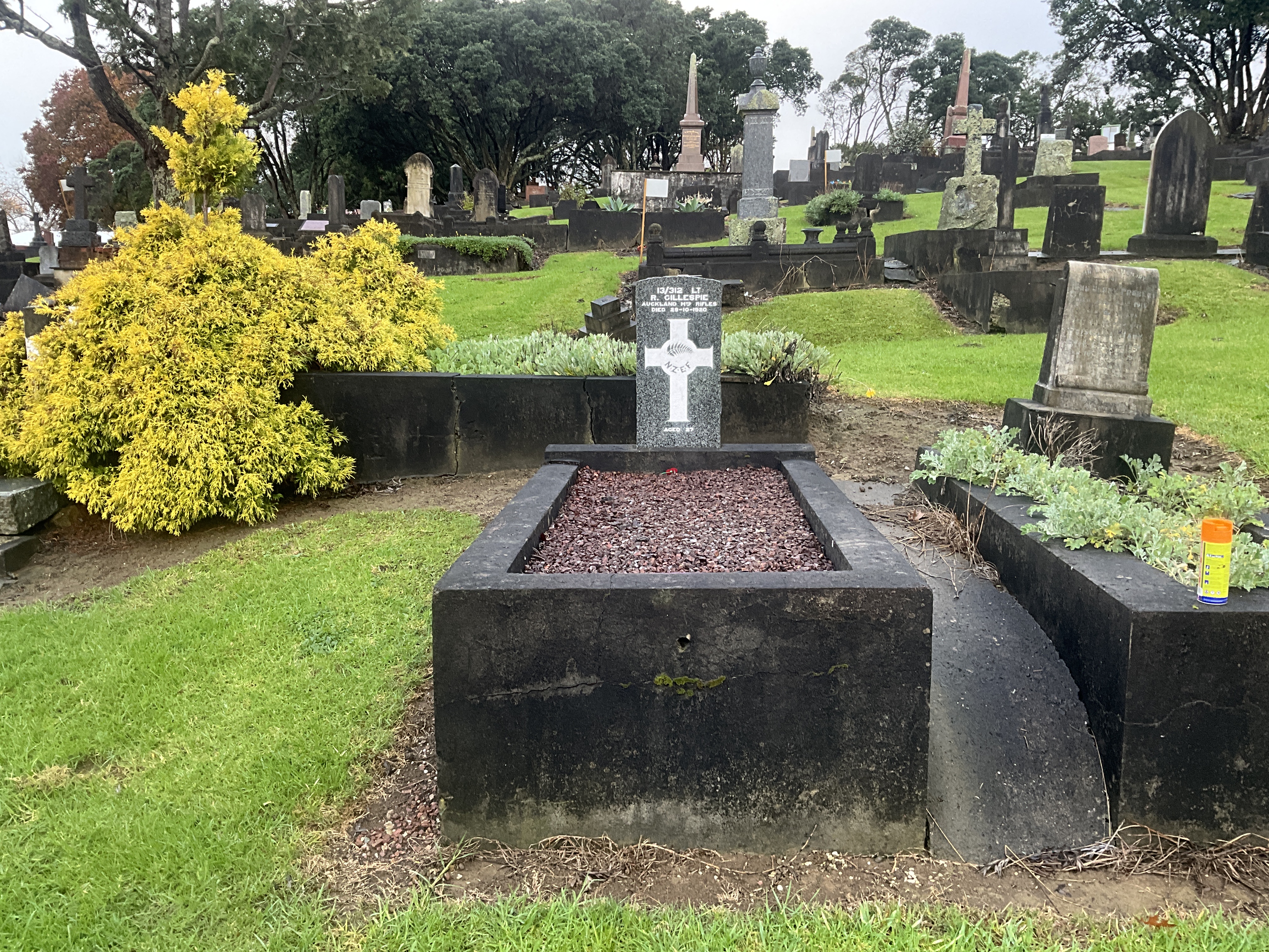 headstone