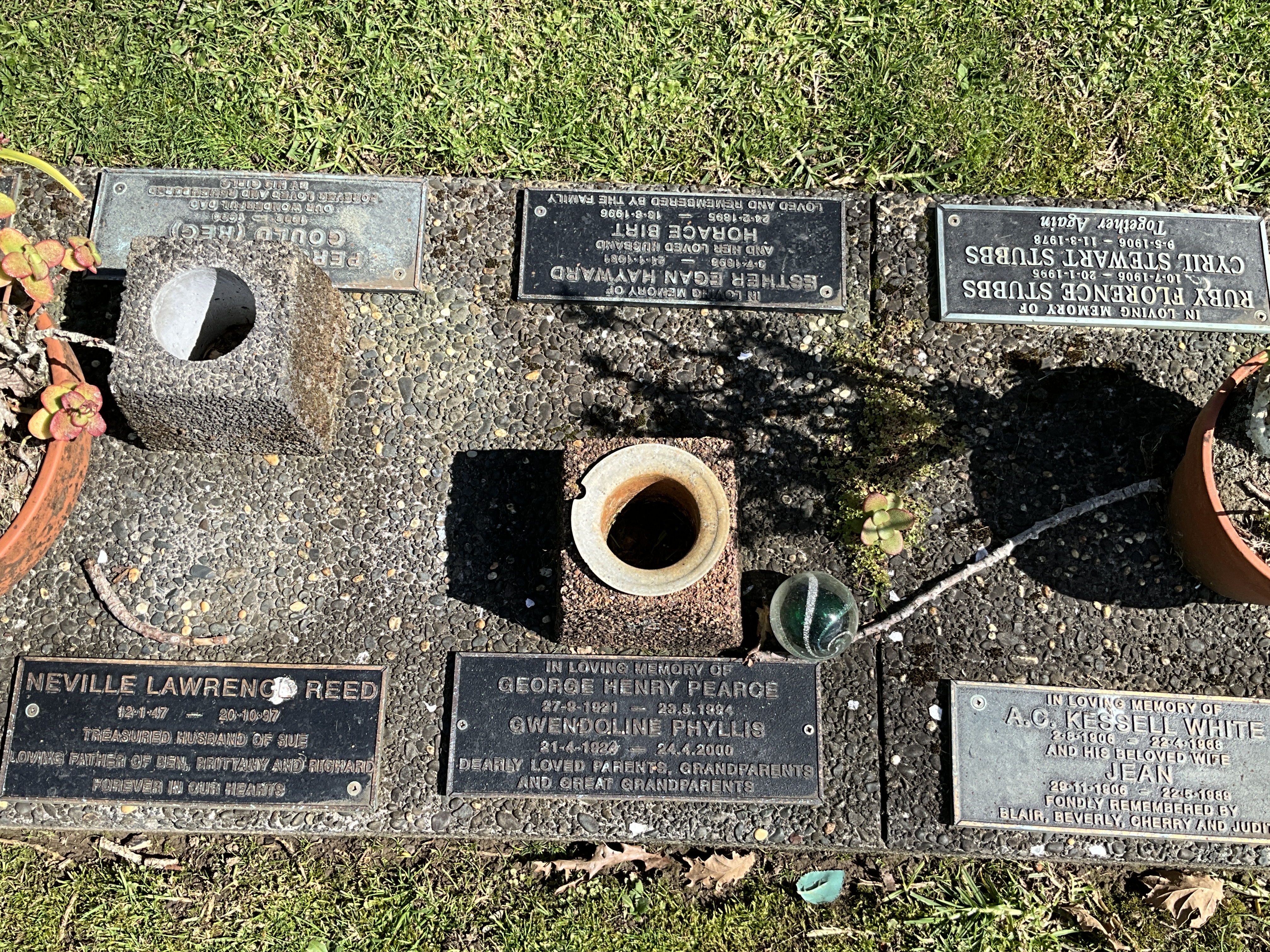 headstone
