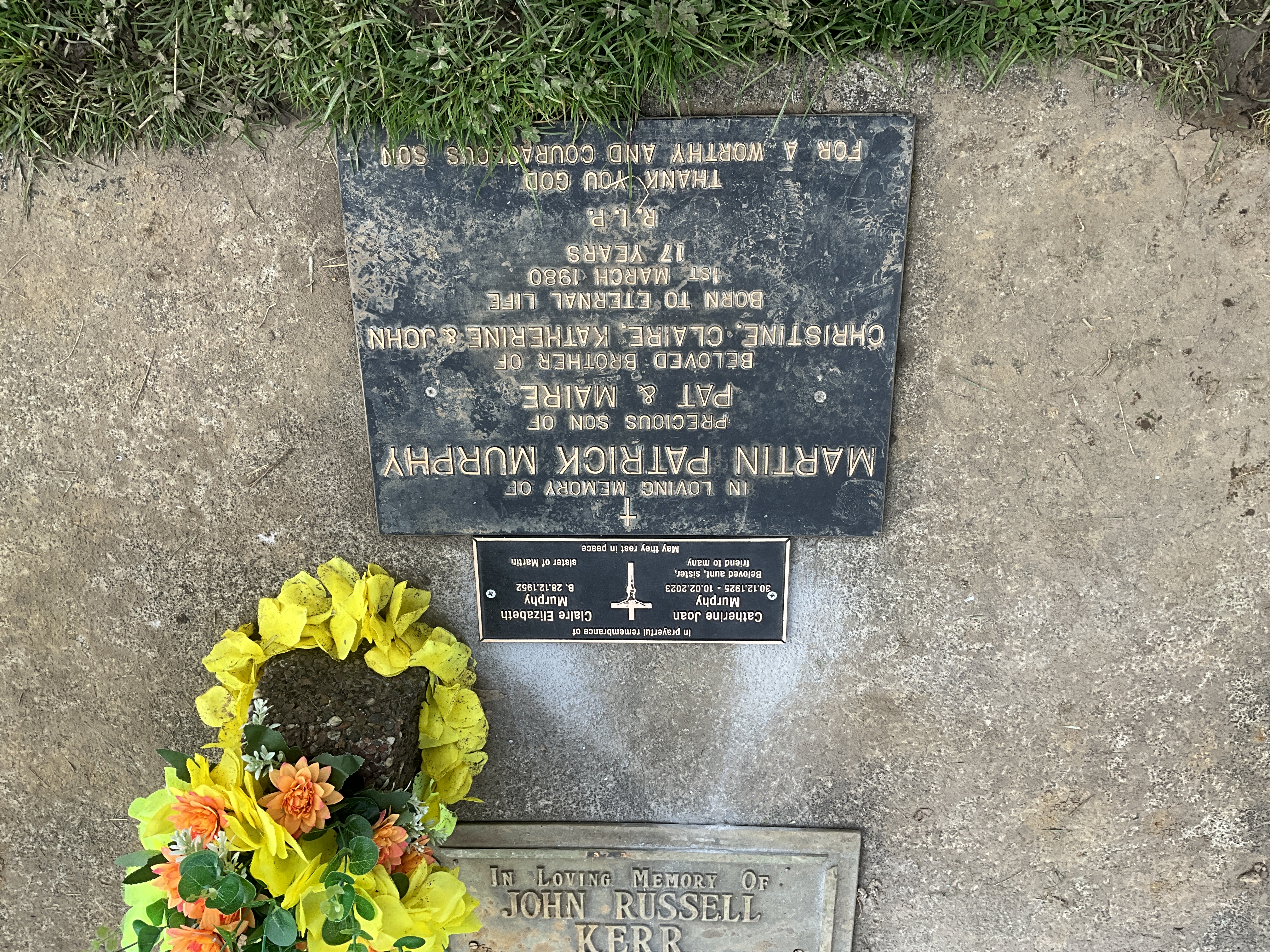 headstone