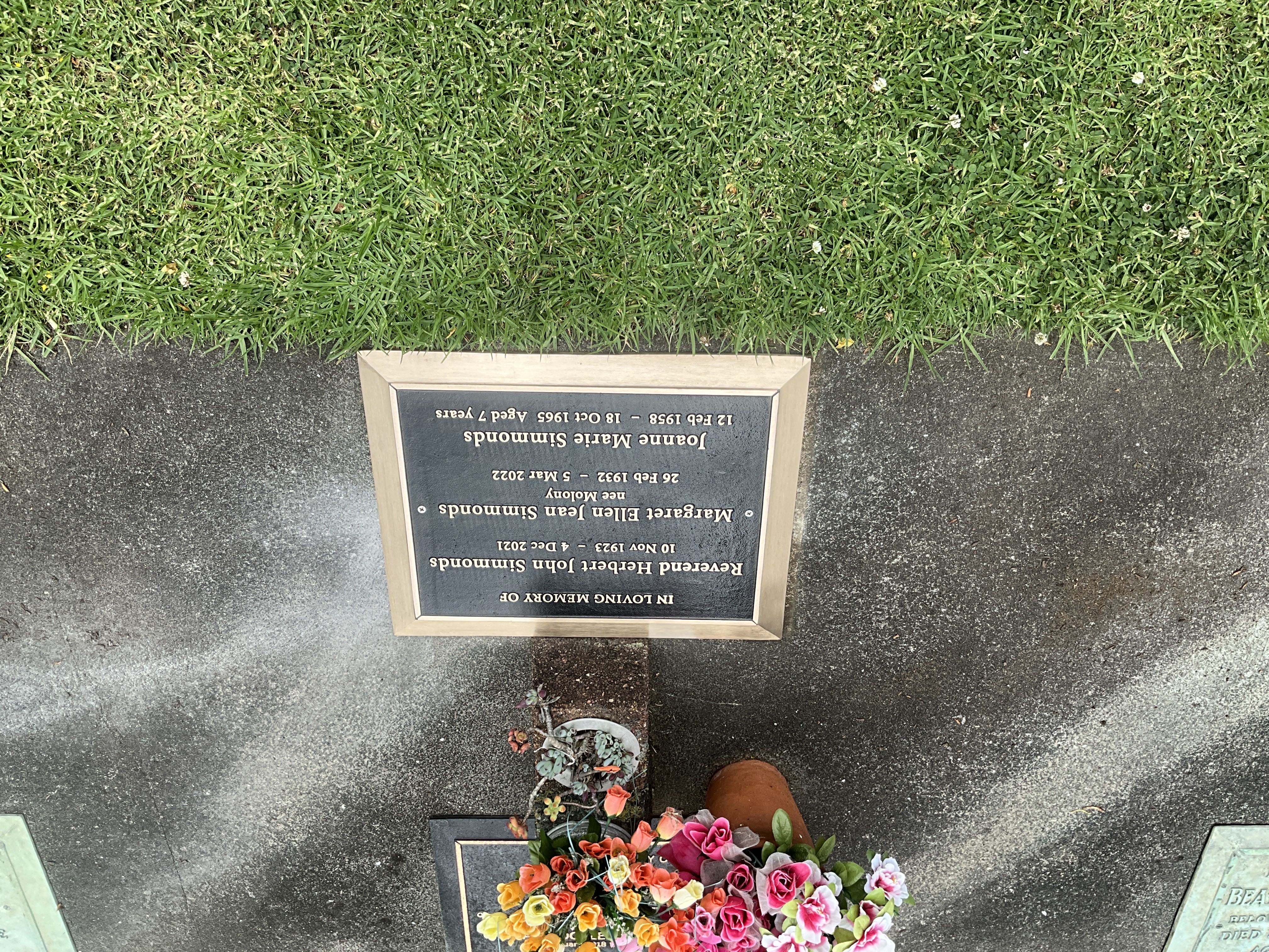 headstone