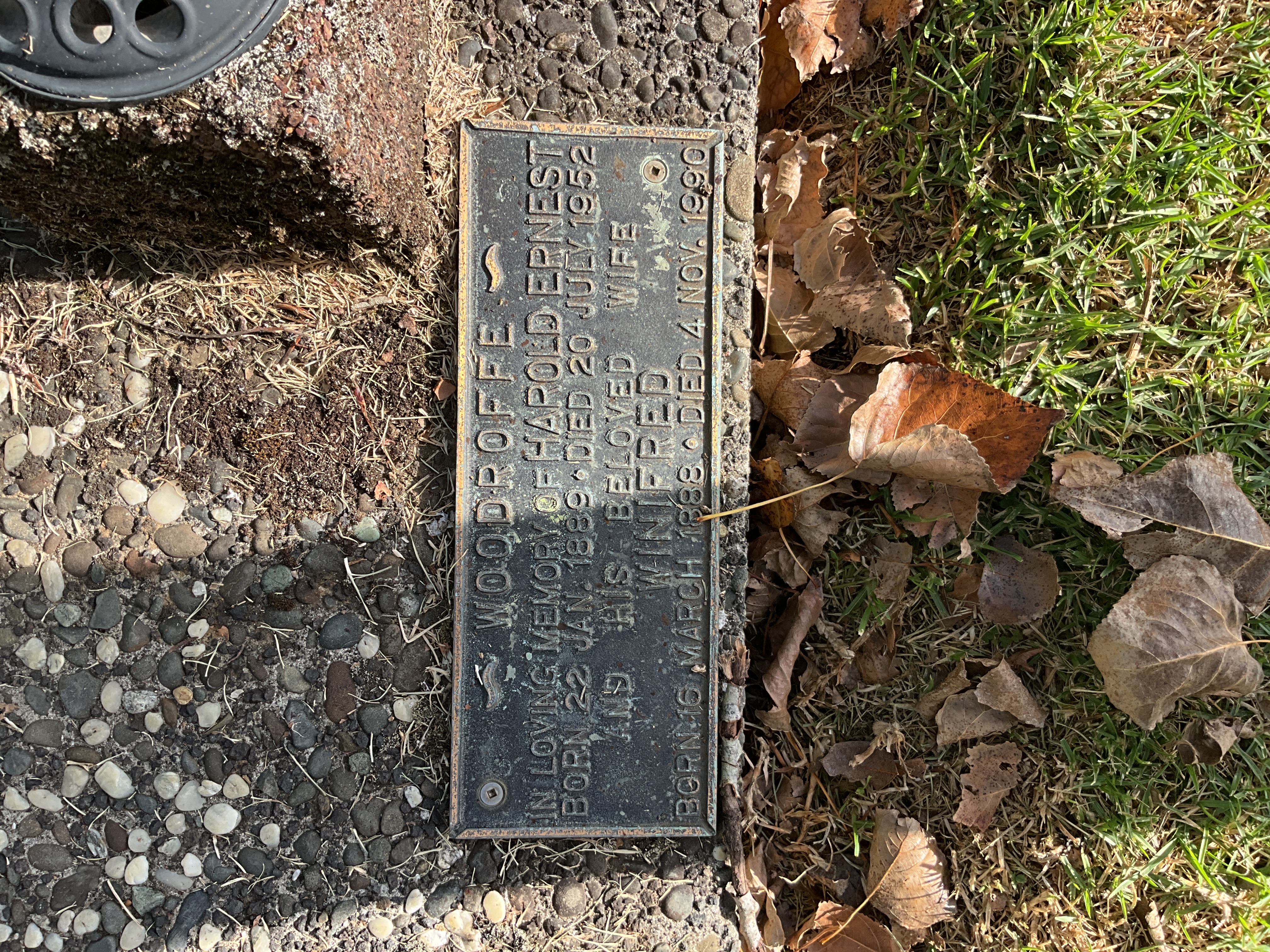 headstone